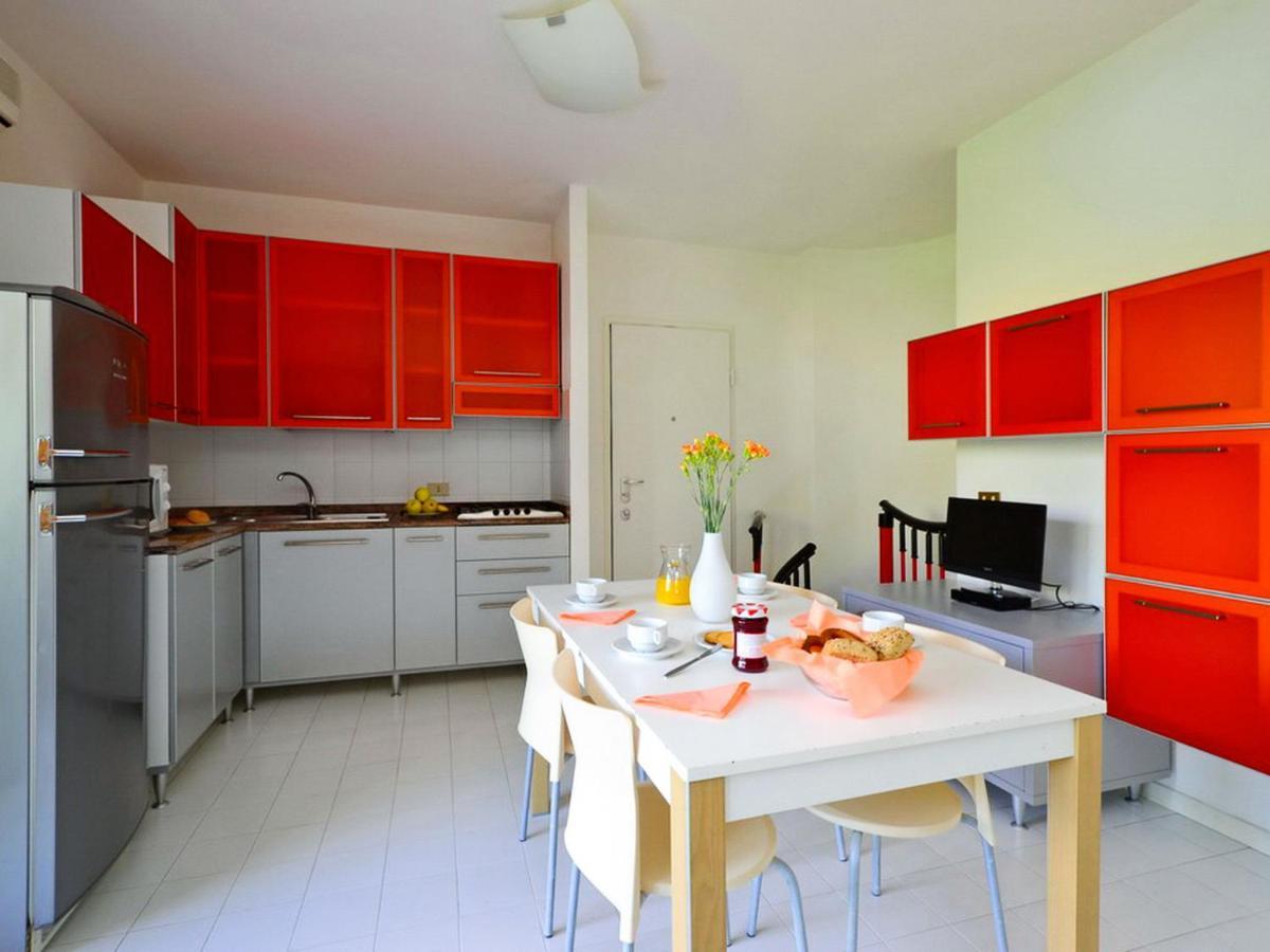 Apartment Parco Hemingway-3 By Interhome Lignano Sabbiadoro Exteriör bild