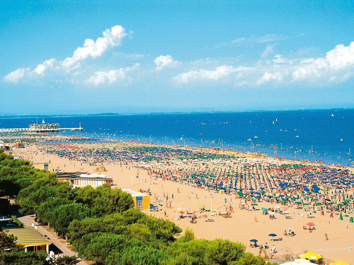 Apartment Parco Hemingway-3 By Interhome Lignano Sabbiadoro Exteriör bild